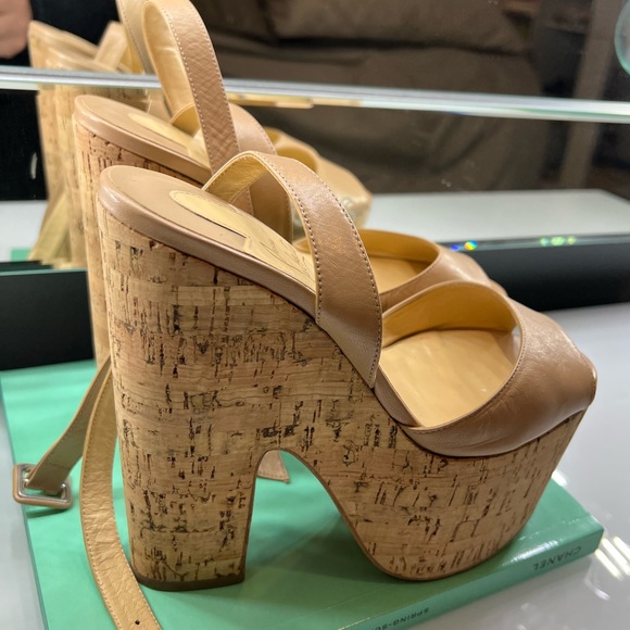 Christian louboutin - Picture 2 of 4